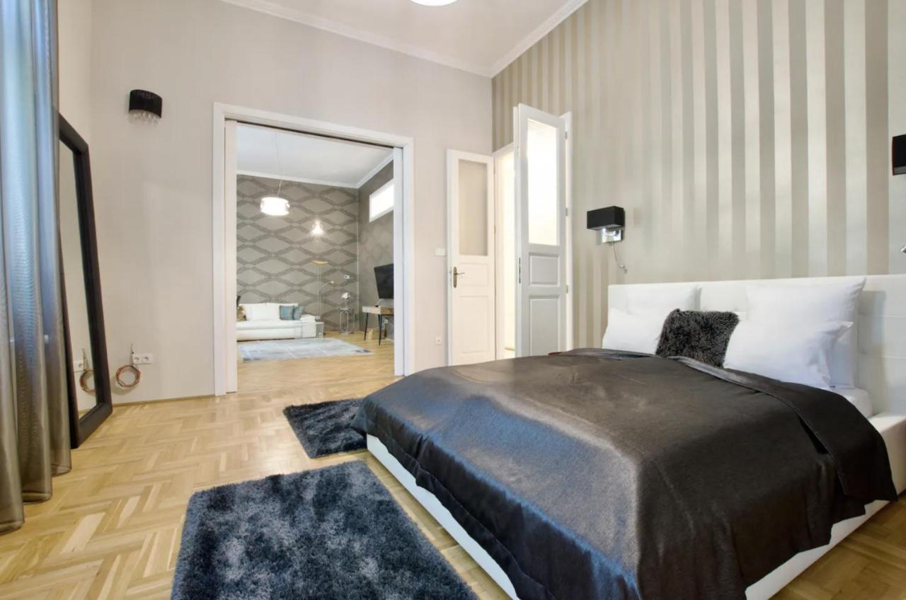 Apartment Premium By Hi5 - Lendvay Palace *